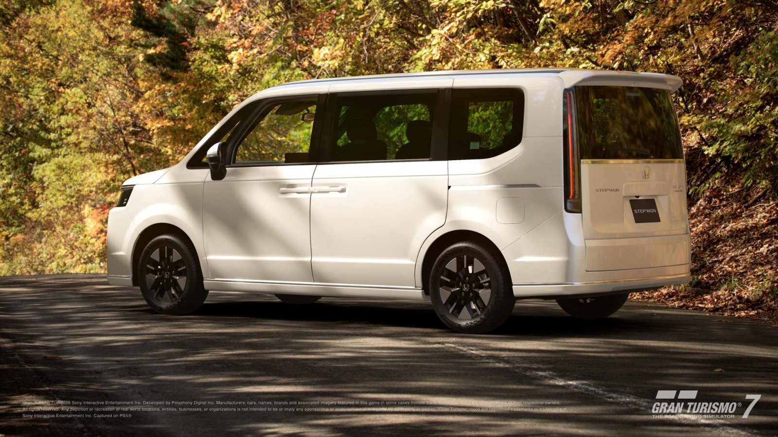 Beyaz Honda Step WGN Spada