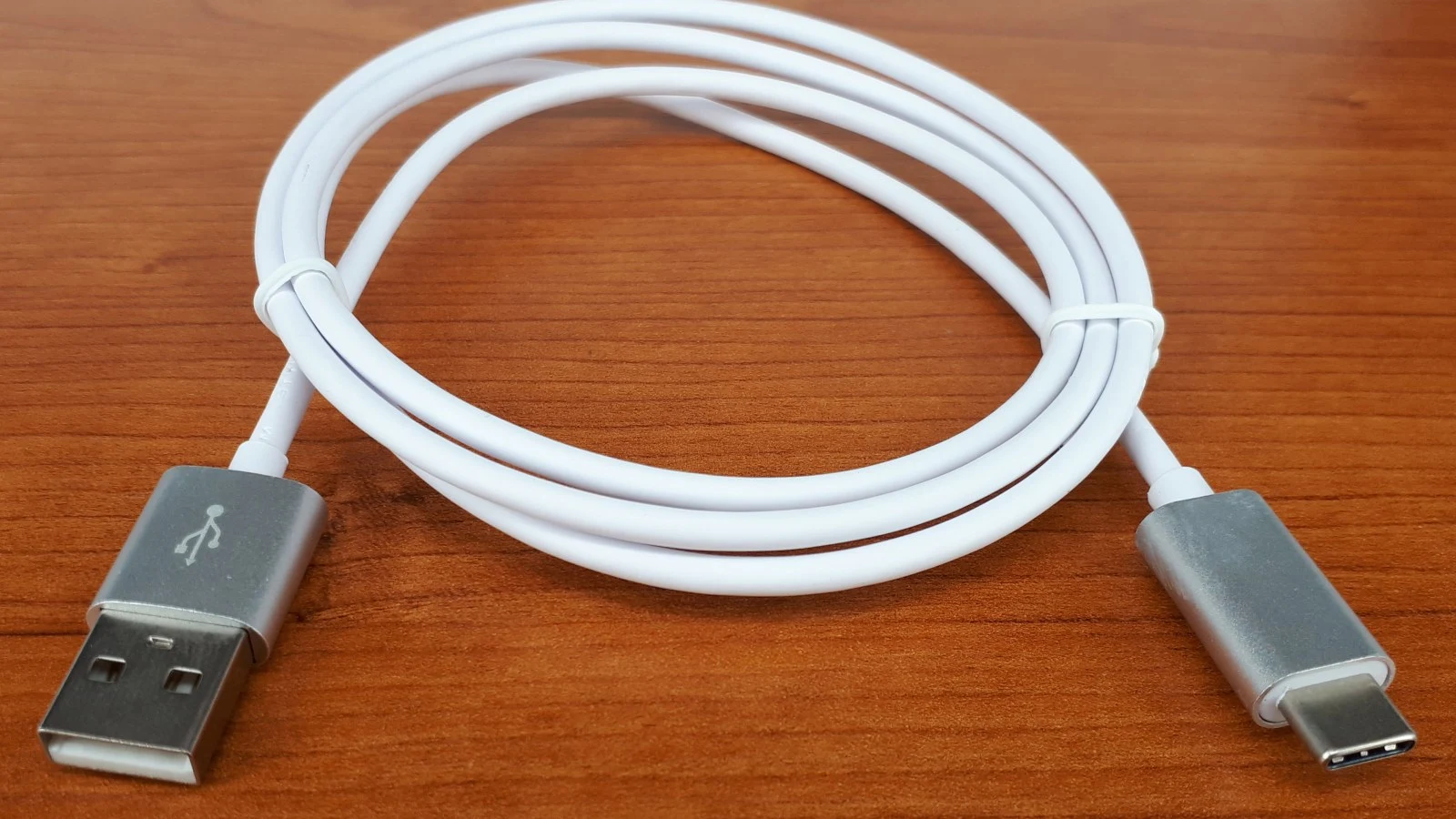 Telefon şarj olmuyor veya yavaş şarj oluyor: adım adım çözüm