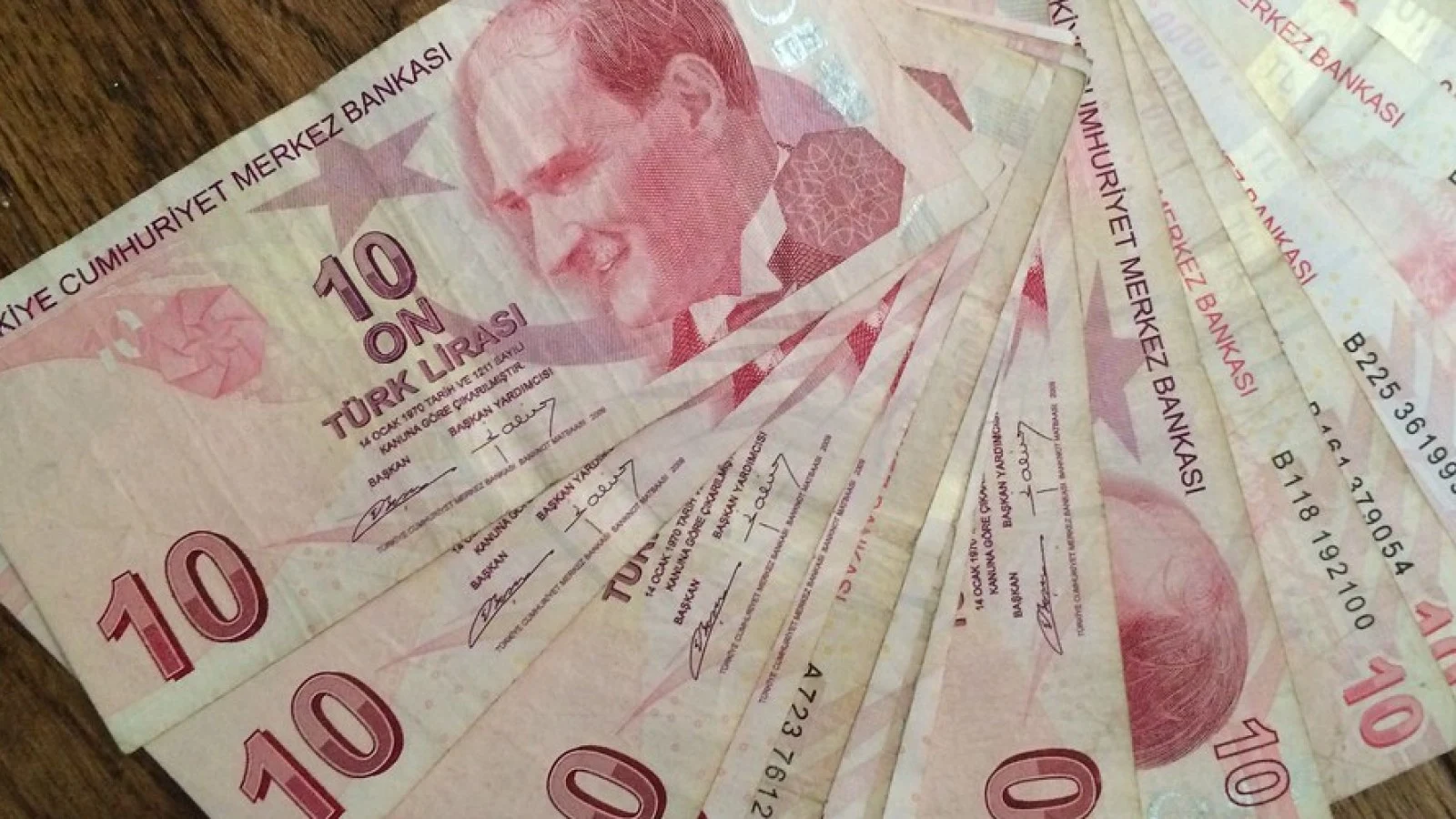 Memur maaşı ne zaman yatar? Ayın 15'i kuralı ve zam nasıl hesaplanır