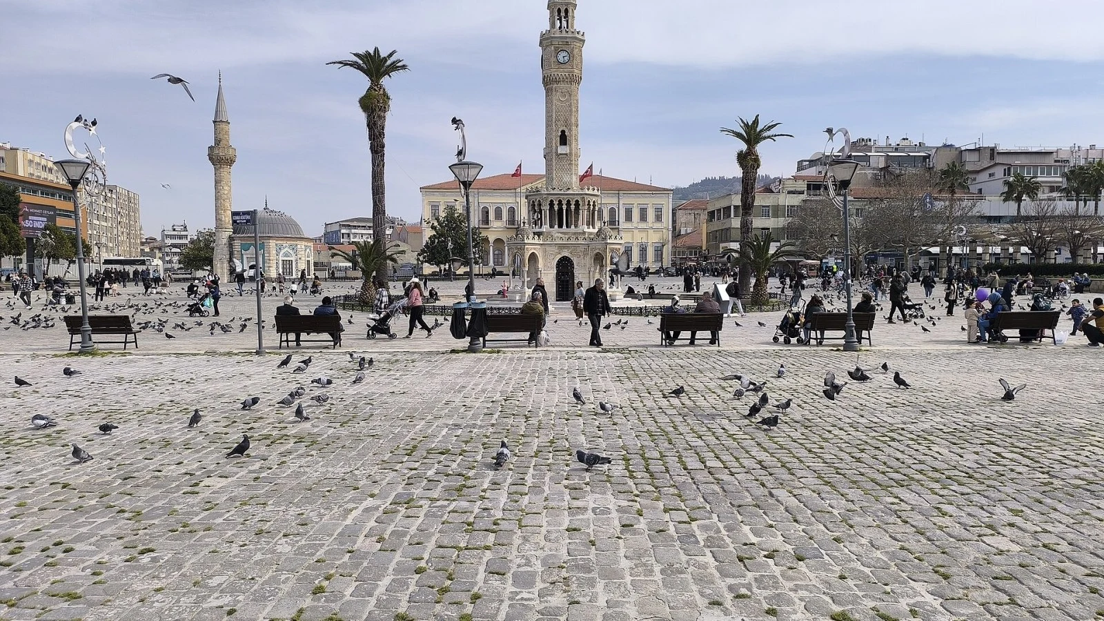 İzmir Büyükşehir 90 zabıta memuru alacak: Başvuru tarihi ve şartlar