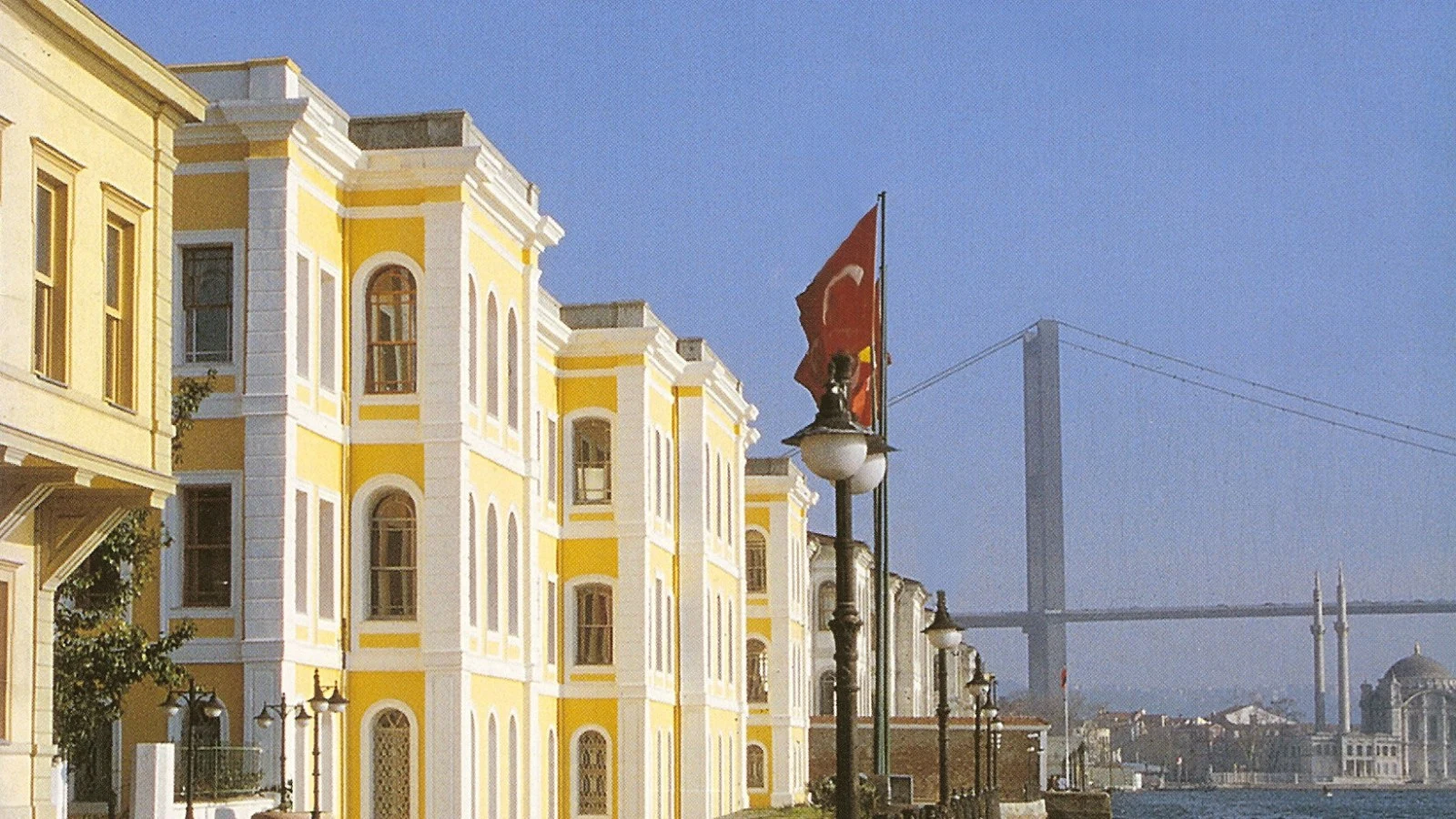 Galatasaray Üniversitesi yazılım uzmanı alıyor: Ücret tavanın 2 katı