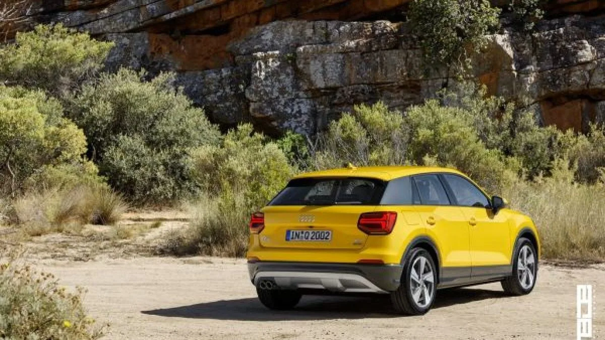 Dacia, Paris'te yeni crossover Striker ile ikinci nesil Spring'i tanıttı