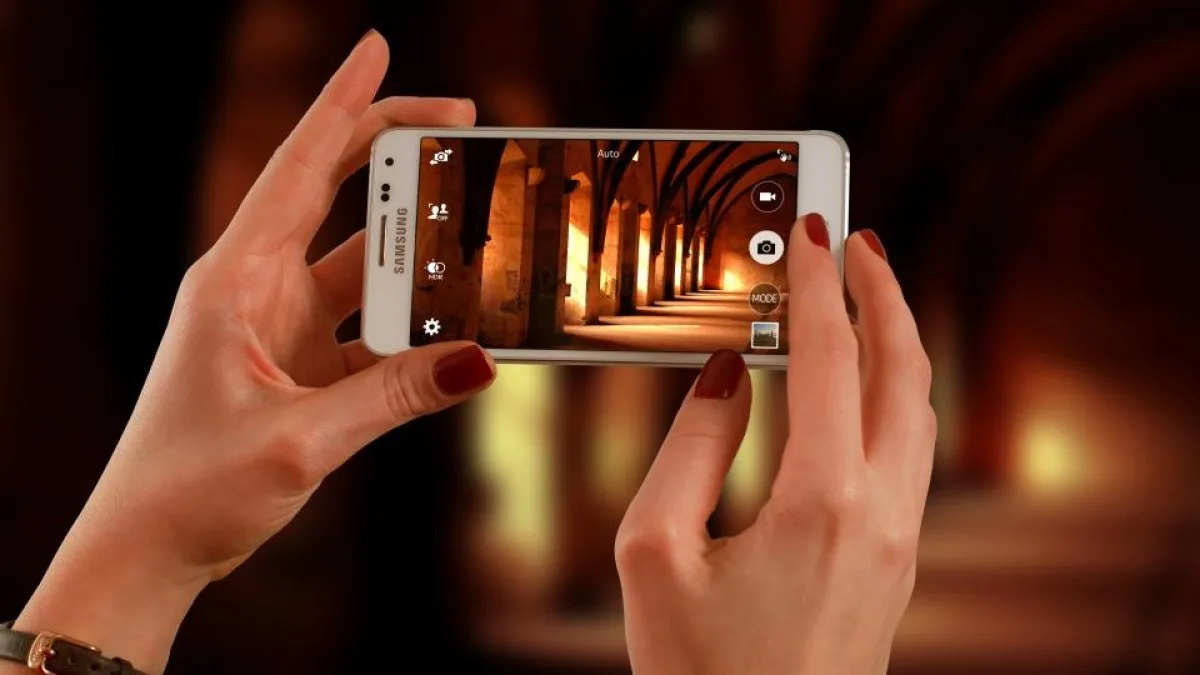 Galaxy S23 serisi son büyük güncellemesi One UI 9'u almaya başladı